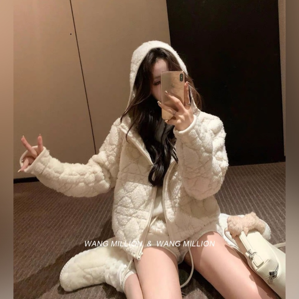 Stylish Cream Hooded zip up Jacket